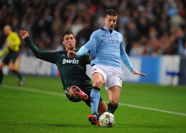 瓦塞尔轰7记三分关键远投救主，35分创个人赛季新高