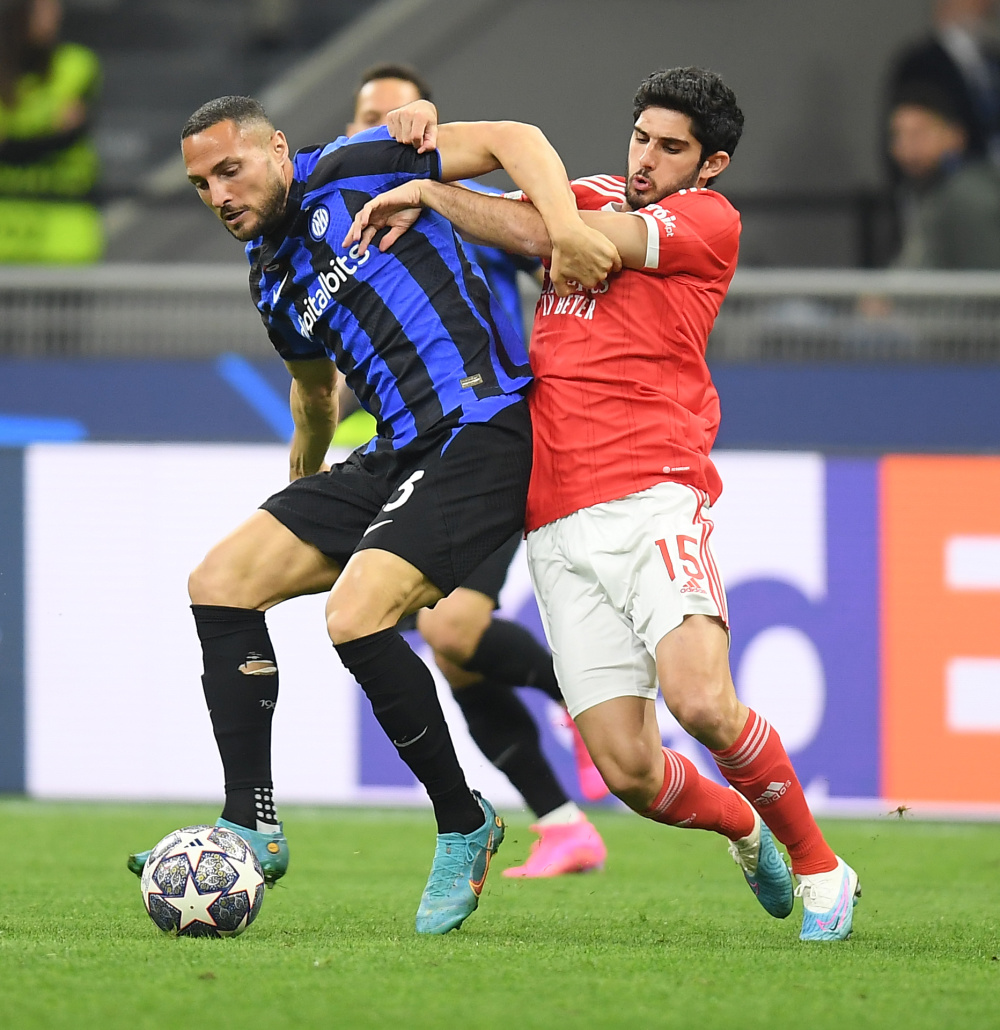 沃特金斯和罗杰斯上赛季至今连线已造8球，英超同期最多