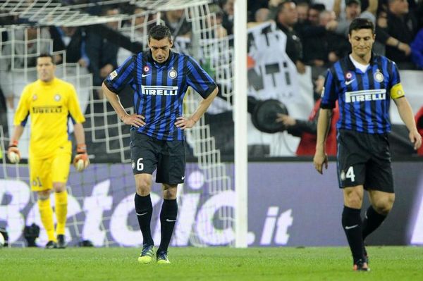 伯纳乌变装，现代化球场伯纳乌＂秒变＂橄榄球比赛场地