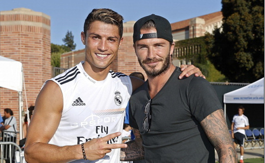 NBA历史上最强的30号巨星是库里，选择这个号码的巨星少