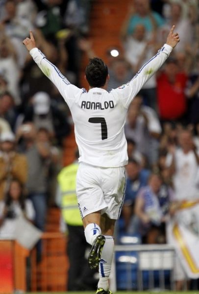 禁区对决完胜！灰熊首节内线得分24-4开拓者