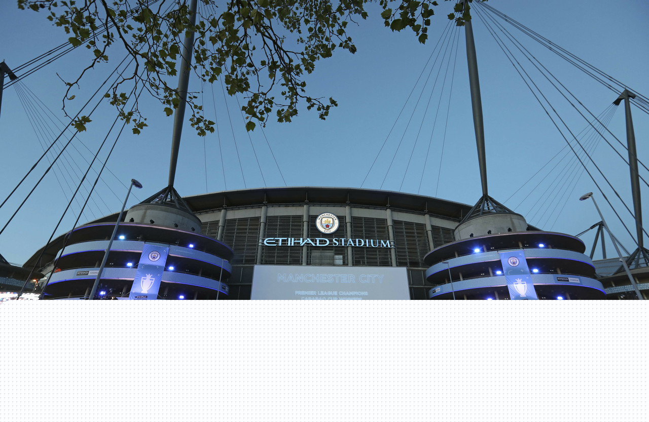 海港战武里南联海报：以物理试卷为背景，解“南”题